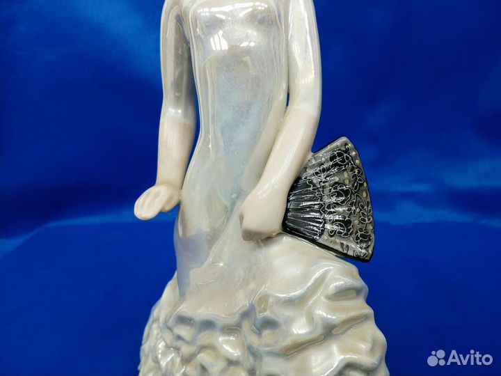 Фарфоровая статуэтка Испанка Кармен.Экспорт.Киев