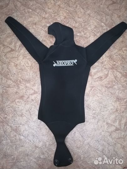 Гидрокостюм