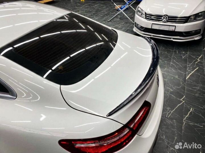 Спойлер на крышку багажника Mercedes E-class coupe