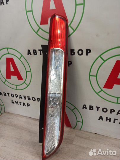 Фонарь в крыло задний правый Ford Focus CB4 1.6L
