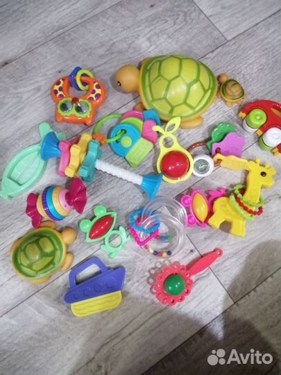 Погремушки и грызунки пакетом