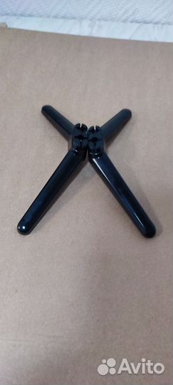 Ножки для телевизора Dexp H32D7300K