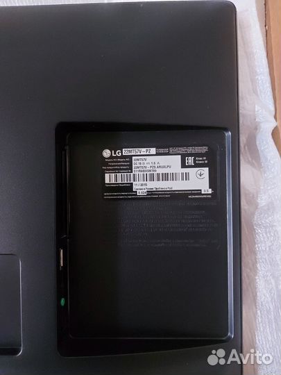 Телевизор LG 22MT
