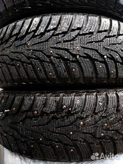 Nexen Winguard WinSpike WS62 215/60 R17