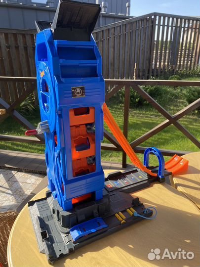 Парковка гараж хот вилс