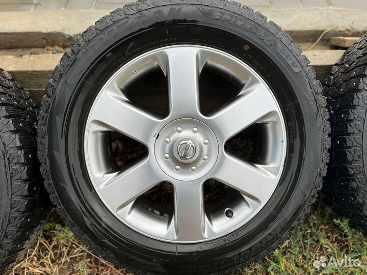 Bridgestone Blizzak Spike-02 SUV 225/60 R17