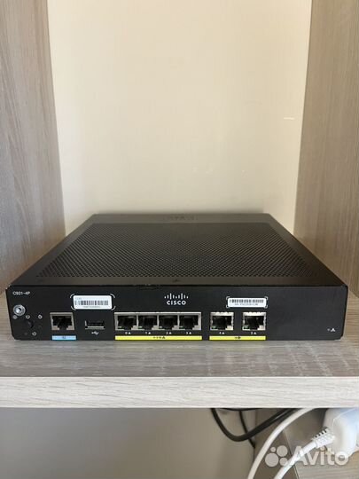 Маршрутизатор Cisco C921-4P