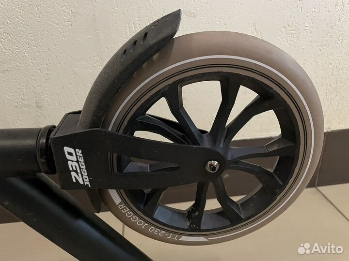 Самокат взрослый jogger230
