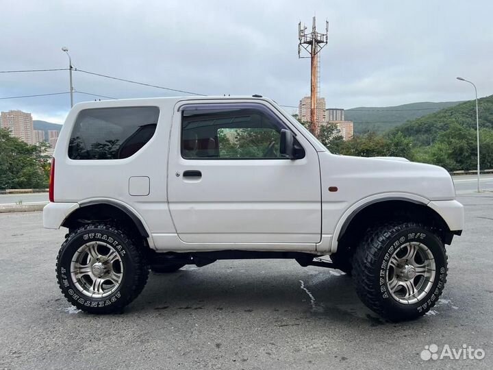 Suzuki Jimny 0.7 AT, 1999, 195 000 км