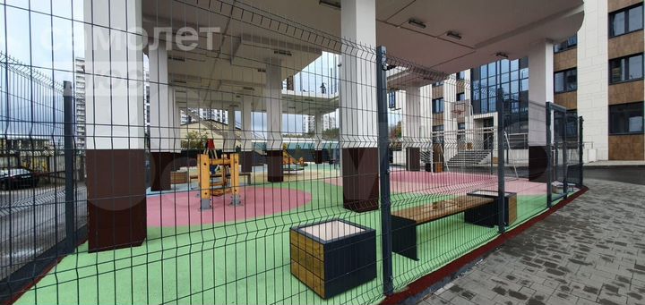 Квартира-студия, 33,6 м², 16/25 эт.