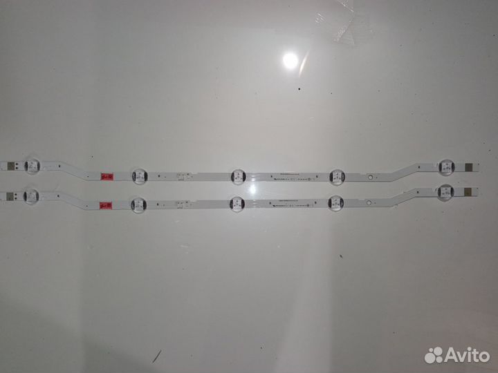 Комплект v8dn-320sm0-r1 18.02.23 ue32n4000au