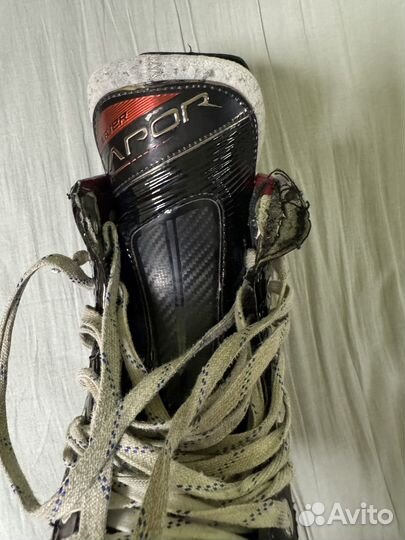 Хоккейные коньки bauer