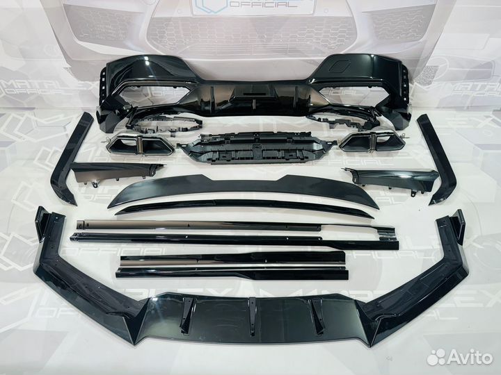 Обвес BMW G70, M performance, черный глянец