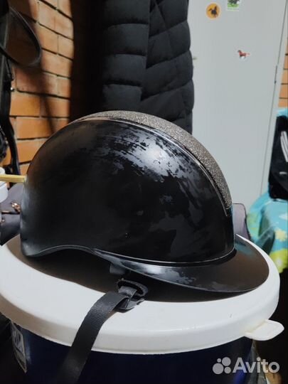 Шлем для верховой езды