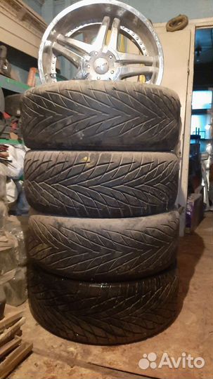 Диски с резиной r22