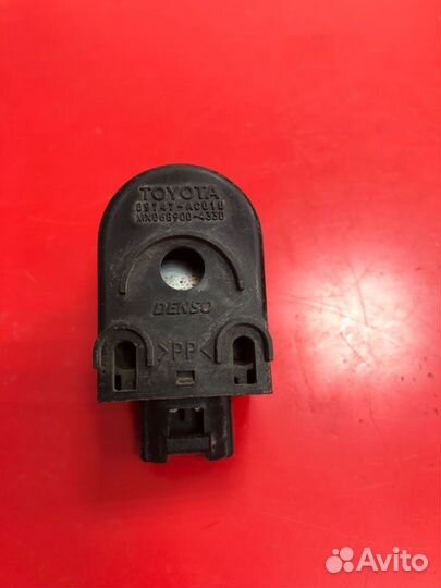 Зуммер центрального замка Toyota Camry XV40