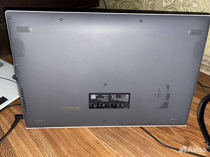 Ноутбук asus M509DJ-EJ135