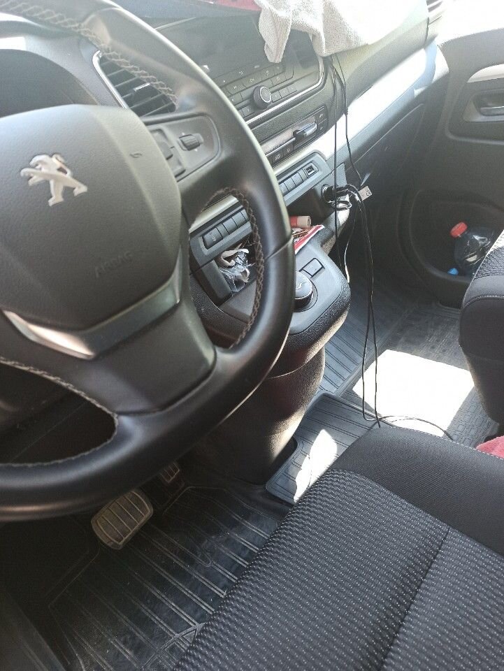 Peugeot Traveller: фото владельца