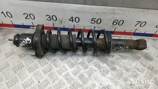 Стойка задняя правая dodge caliber (AVN03SK01)