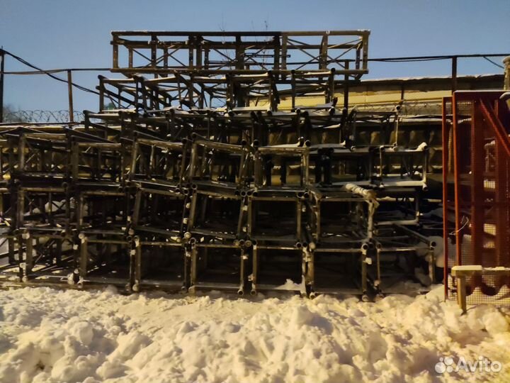 Аренда подъемника мачтового Stros