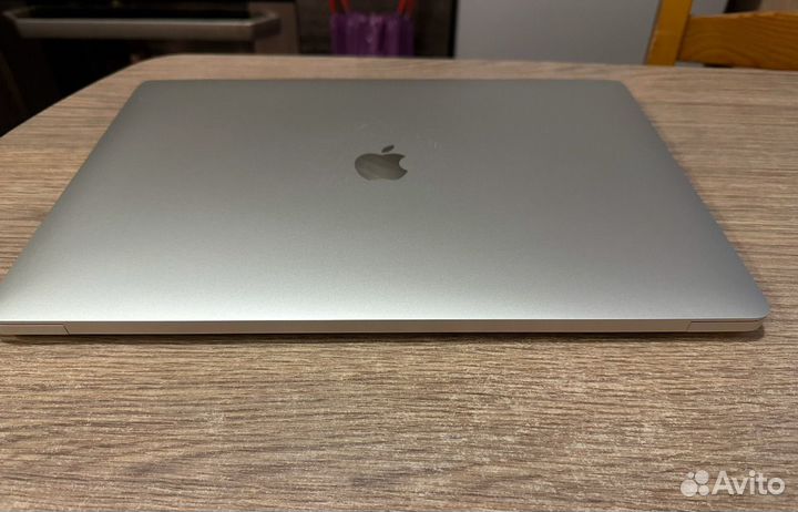 Макбук Apple macbook pro 16 2019 i9 для работы