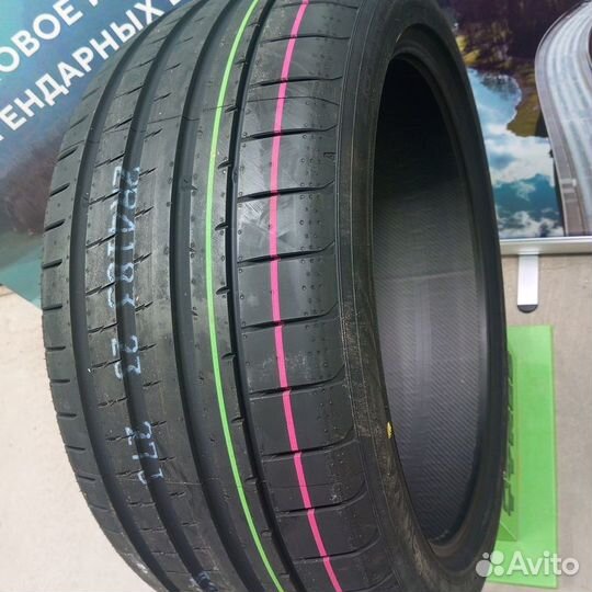 Yokohama Advan Sport V107C 285/40 R22 Y