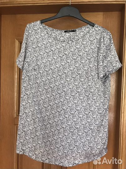 Женская офисная блузка 50 размера