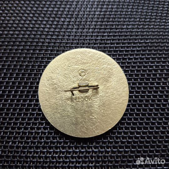 Редкий значок чебурашка. Винтаж оригинал