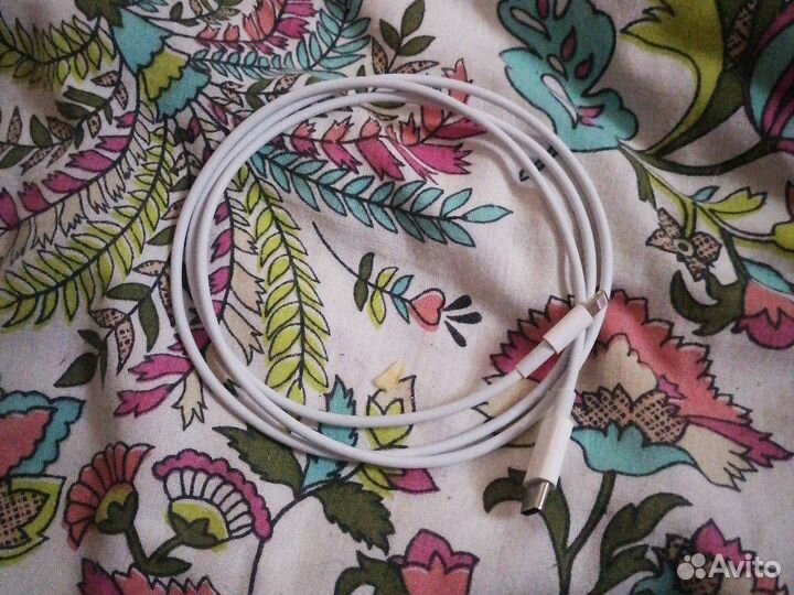 Кабель для iPhone
