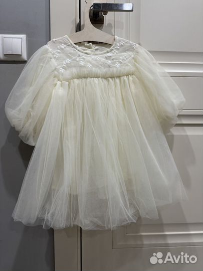 Нарядное платье для девочки 92-98
