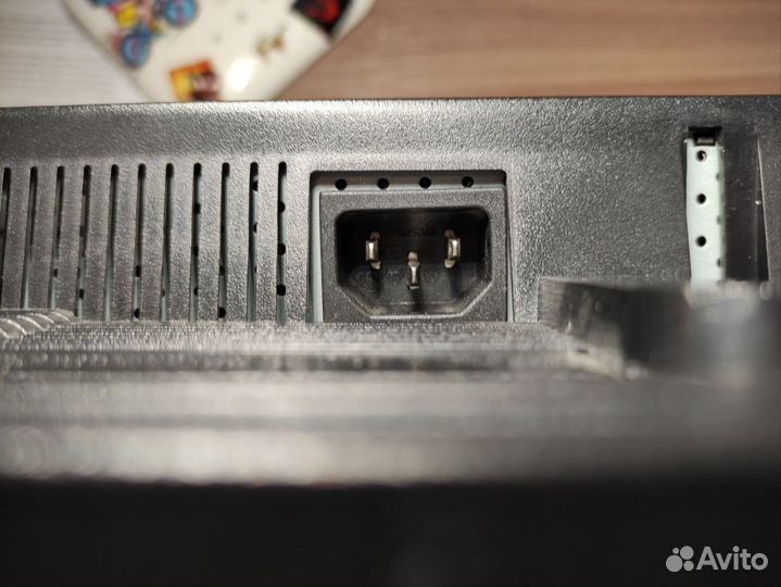 Монитор LG Flatron 17