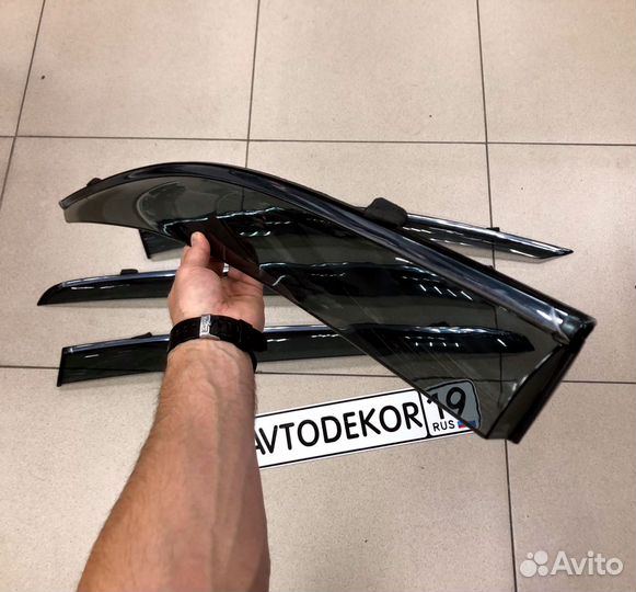 Ветровики (хром+крепеж) Kia Sportage 4 2016-2022г