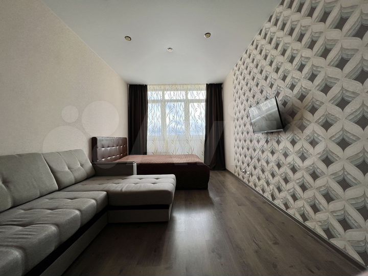 1-к. квартира, 42 м², 18/19 эт.