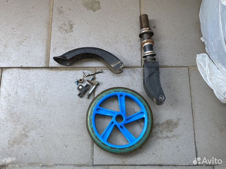 Колеса(читайте) запчасти для самоката и скейтборда