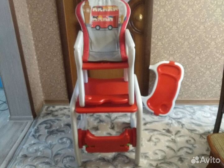 Стульчик для кормления