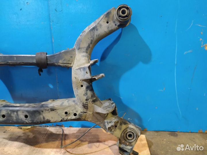 Подрамник задний Nissan Teana J31 2000-2007