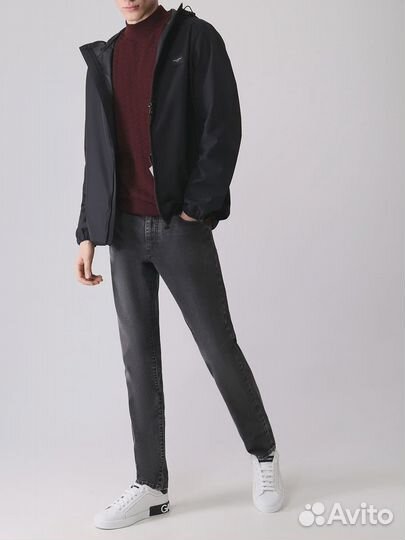 Джемпер шерстяной Giorgio Armani