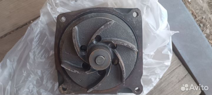 Водяная помпа JCB 4 CX