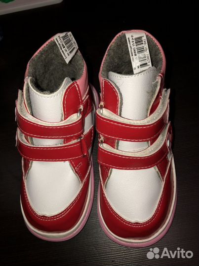 Ботинки детские для девочки новые