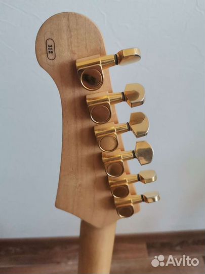 Yamaha Pacifica 312 + звукосниматели Fender