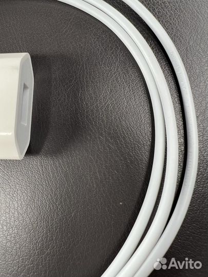 Зарядное устройство Apple