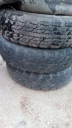 Accelera 651 2.25/4.5 R4