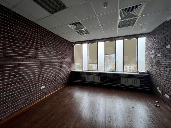 Сдам офисное помещение, 209 м²