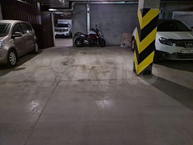 Машиноместо, 15 м²