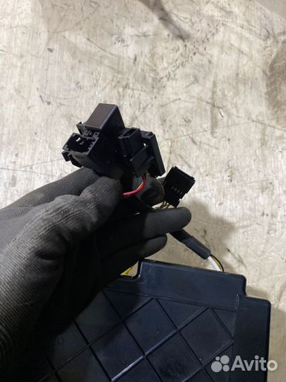 Cd-чейнджер Mercedes-Benz Cls-Class W219 M273E55