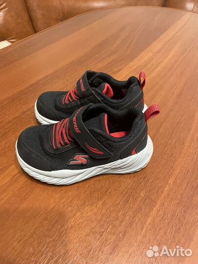 Кроссовки skechers детские летние