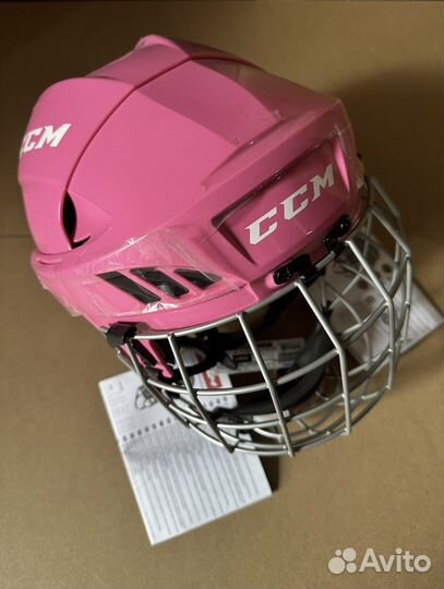 Шлем хоккейный