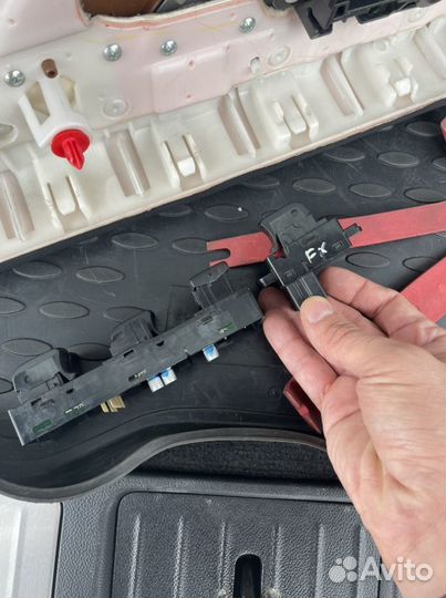 Кнопка стеклоподъемника infiniti fx35/37/50