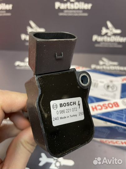 Катушка зажигания 0986221072 Bosch
