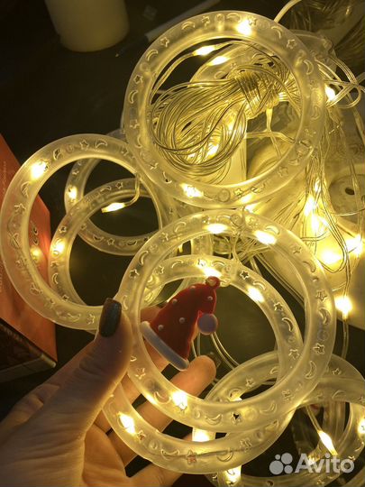 Гирлянда с игрушками